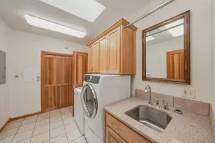 637 NW Silver Buckle Rd, Bend, OR 97703 - Photo 25