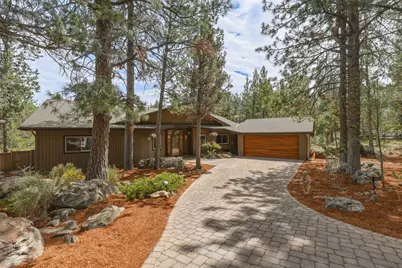 637 NW Silver Buckle Road, Bend, OR 97703 - Photo 3