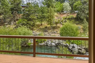 637 NW Silver Buckle Rd, Bend, OR 97703 - Photo 43