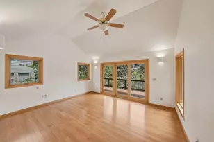 637 NW Silver Buckle Rd, Bend, OR 97703 - Photo 39