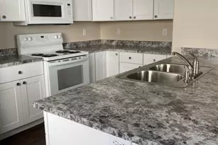 3524 Quarry St, Klamath Falls, OR 97601 - Photo 3