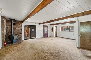 3300 W Evans Creek Rd, Rogue River, OR 97537 - Photo 3