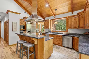 985 Elliott Creek Rd, Wilderville, OR 97543 - Photo 15