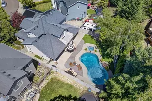 4573 Wolf Run Dr, Medford, OR 97504 - Photo 1