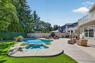 4573 Wolf Run Dr, Medford, OR 97504 - Photo 31