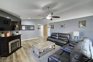 577 SE Sugar Pine Way, Madras, OR 97741 - Photo 9