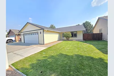 577 SE Sugar Pine Way, Madras, OR 97741 - Photo 1