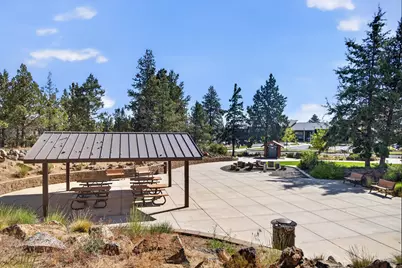 20557 SE Evian Avenue, Bend, OR 97702 - Photo 33