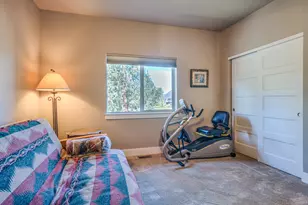 1194 Highland View Loop, Redmond, OR 97756 - Photo 25