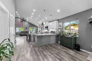 786 Pittview, Central Point, OR 97502 - Photo 13