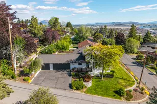 727 Hillside Ave, Klamath Falls, OR 97601 - Photo 89