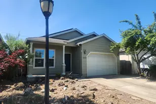 2494 Agate Meadows Dr, White City, OR 97503 - Photo 1