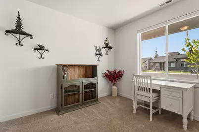 694 N Reed Street, Sisters, OR 97759 - Photo 19