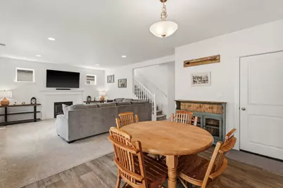 694 N Reed Street, Sisters, OR 97759 - Photo 5