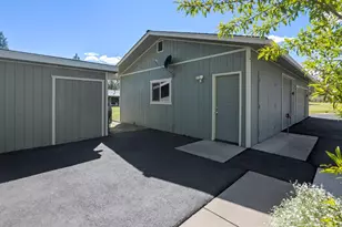 9871 Old Wagon Rd, Klamath Falls, OR 97601 - Photo 5