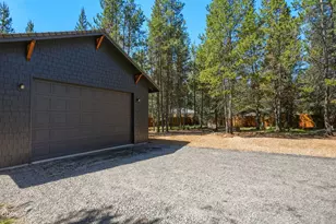 55827 Wood Duck Dr, Bend, OR 97707 - Photo 49