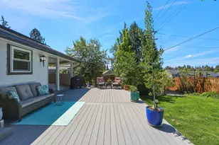 61573 E Lake Dr, Bend, OR 97702 - Photo 39