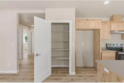 1037 SE Briannas Way, Grants Pass, OR 97527 - Photo 11