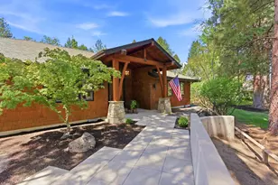 20430 Powder Mountain Ct, Bend, OR 97702 - Photo 3
