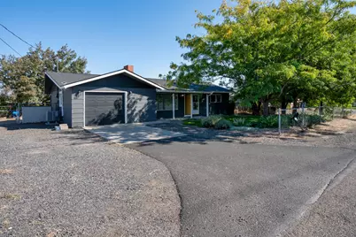 664 SW 35th Street, Redmond, OR 97756 - Photo 19