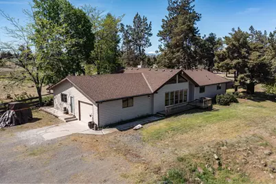 4050 SW Highland Avenue, Redmond, OR 97756 - Photo 43