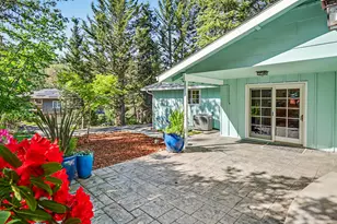 880 S Oregon St, Jacksonville, OR 97530 - Photo 37