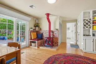 880 S Oregon St, Jacksonville, OR 97530 - Photo 17