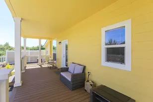 333 Mountain View Dr, Talent, OR 97540 - Photo 23