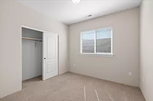 1174 Highlands Dr, Eagle Point, OR 97524 - Photo 17