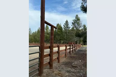17235 S Century Drive, Bend, OR 97707 - Photo 35