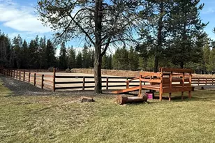 17235 S Century Dr, Bend, OR 97707 - Photo 37