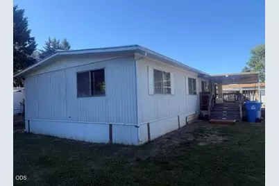315 W Evans Creek Road #UNIT 13, Rogue River, OR 97537 - Photo 25