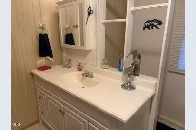 315 W Evans Creek Road #UNIT 13, Rogue River, OR 97537 - Photo 11