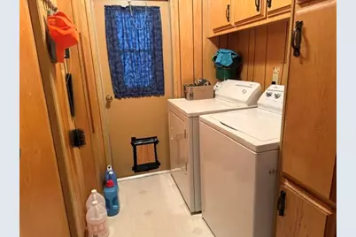 315 W Evans Creek Road #UNIT 13, Rogue River, OR 97537 - Photo 17