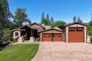 1030 Anglers Pl, Shady Cove, OR 97539 - Photo 1