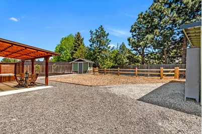 63406 Vogt Road, Bend, OR 97701 - Photo 21
