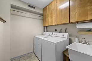 2588 Congress Way, Medford, OR 97504 - Photo 35