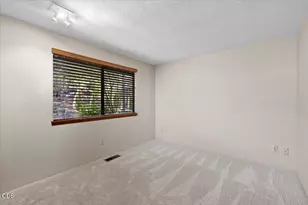2588 Congress Way, Medford, OR 97504 - Photo 31