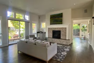 19301 Alianna Loop, Bend, OR 97702 - Photo 9