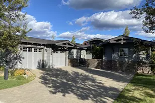 19301 Alianna Loop, Bend, OR 97702 - Photo 3