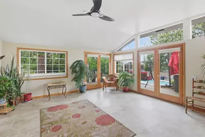 930 NE Wesley Lane, Grants Pass, OR 97526 - Photo 15