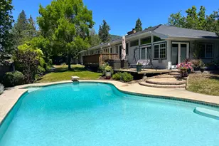 930 NE Wesley Ln, Grants Pass, OR 97526 - Photo 1