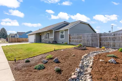 727 SE Cross Lane, Madras, OR 97741 - Photo 29