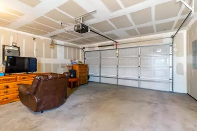 727 SE Cross Lane, Madras, OR 97741 - Photo 31
