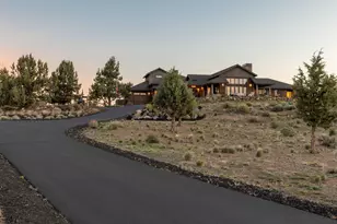 61465 White Peaks Ct, Bend, OR 97702 - Photo 5