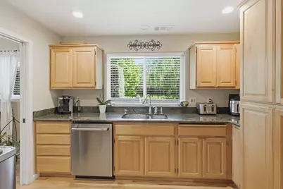 1211 SW Ironwood Drive, Grants Pass, OR 97526 - Photo 7