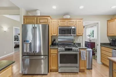 1211 SW Ironwood Drive, Grants Pass, OR 97526 - Photo 5