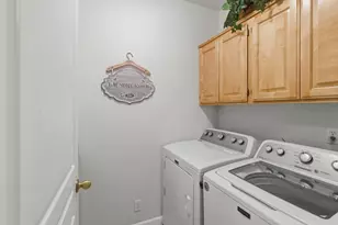 1211 SW Ironwood Dr, Grants Pass, OR 97526 - Photo 21
