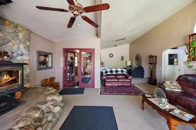 3600 Madrona Lane, Medford, OR 97501 - Photo 13