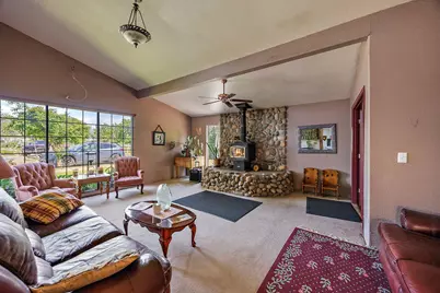 3600 Madrona Lane, Medford, OR 97501 - Photo 11